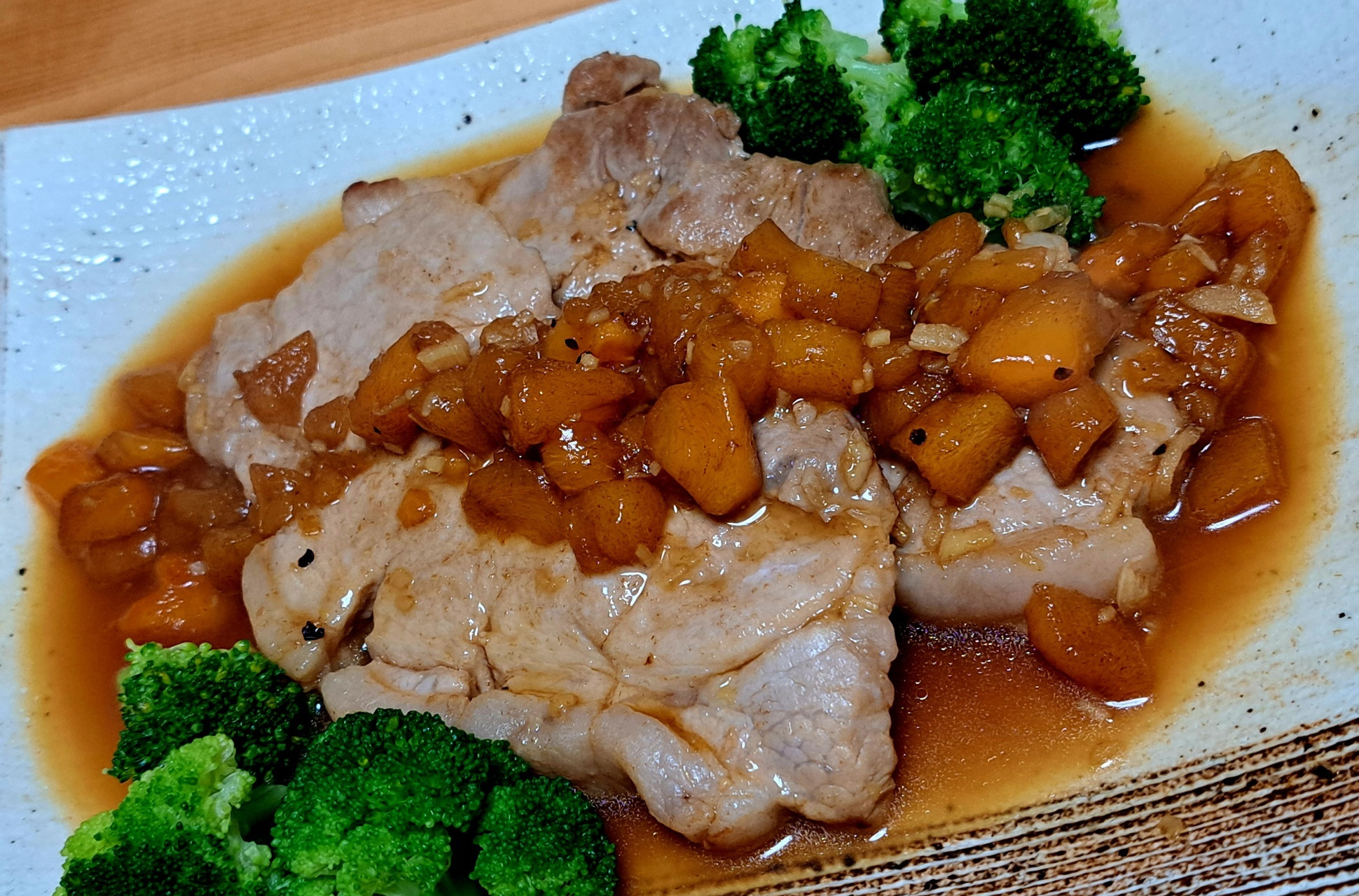 豚ソテー柿ソース